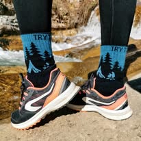 Merino vilnas pārgājienu zeķes ar vilka attēlu - tumši zilas - Image 3